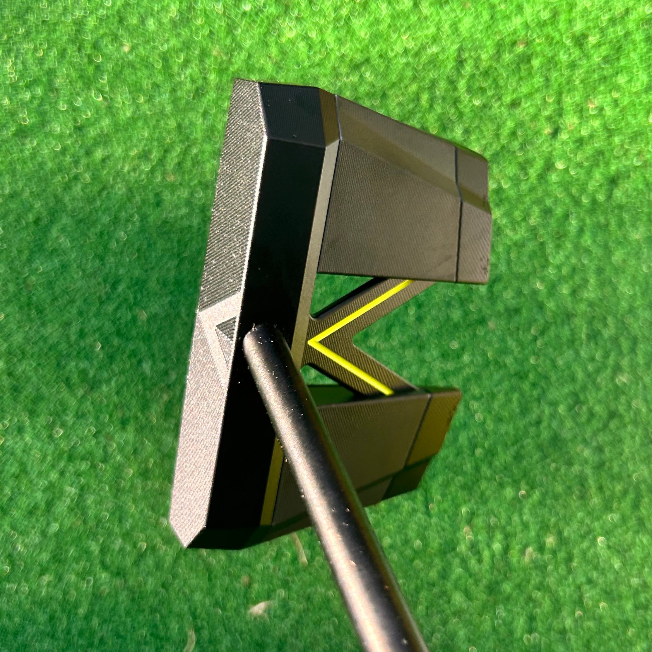 Vice VGP02C - Putter Mallet Center Shaft