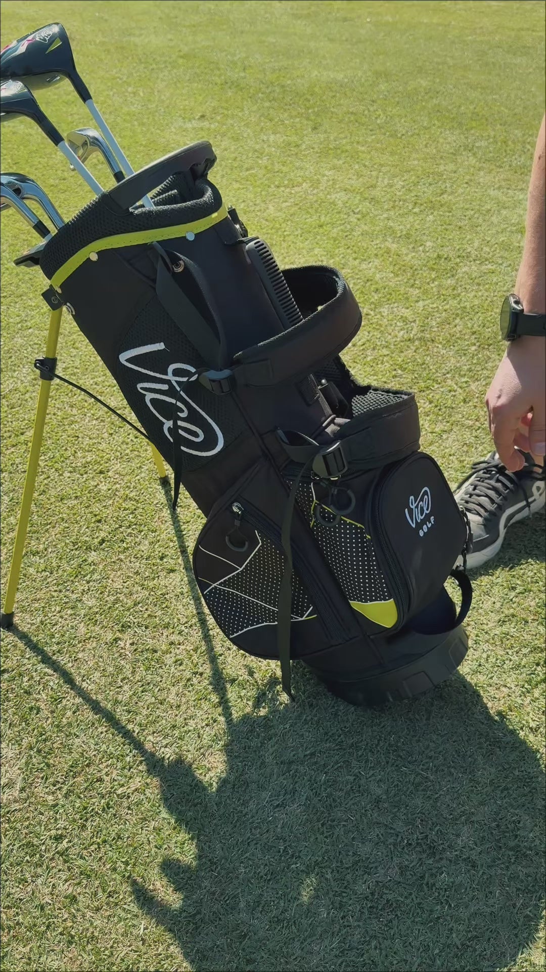 Cargar vídeo: Vice Pro Junior Set 7 palos + Bolso para Niños 8-11 años